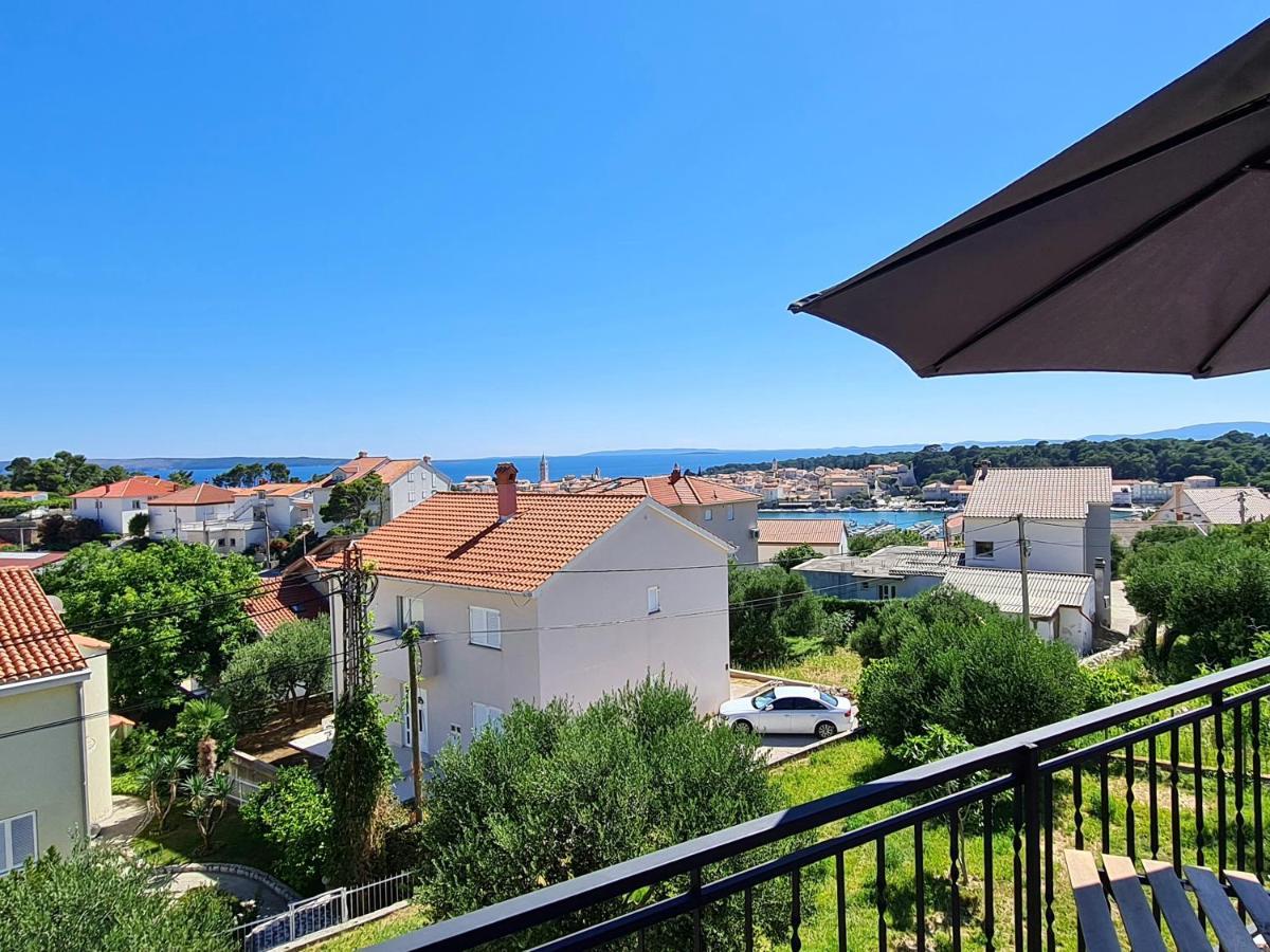 Modern Studio With A Beautiful View Rab Town Buitenkant foto